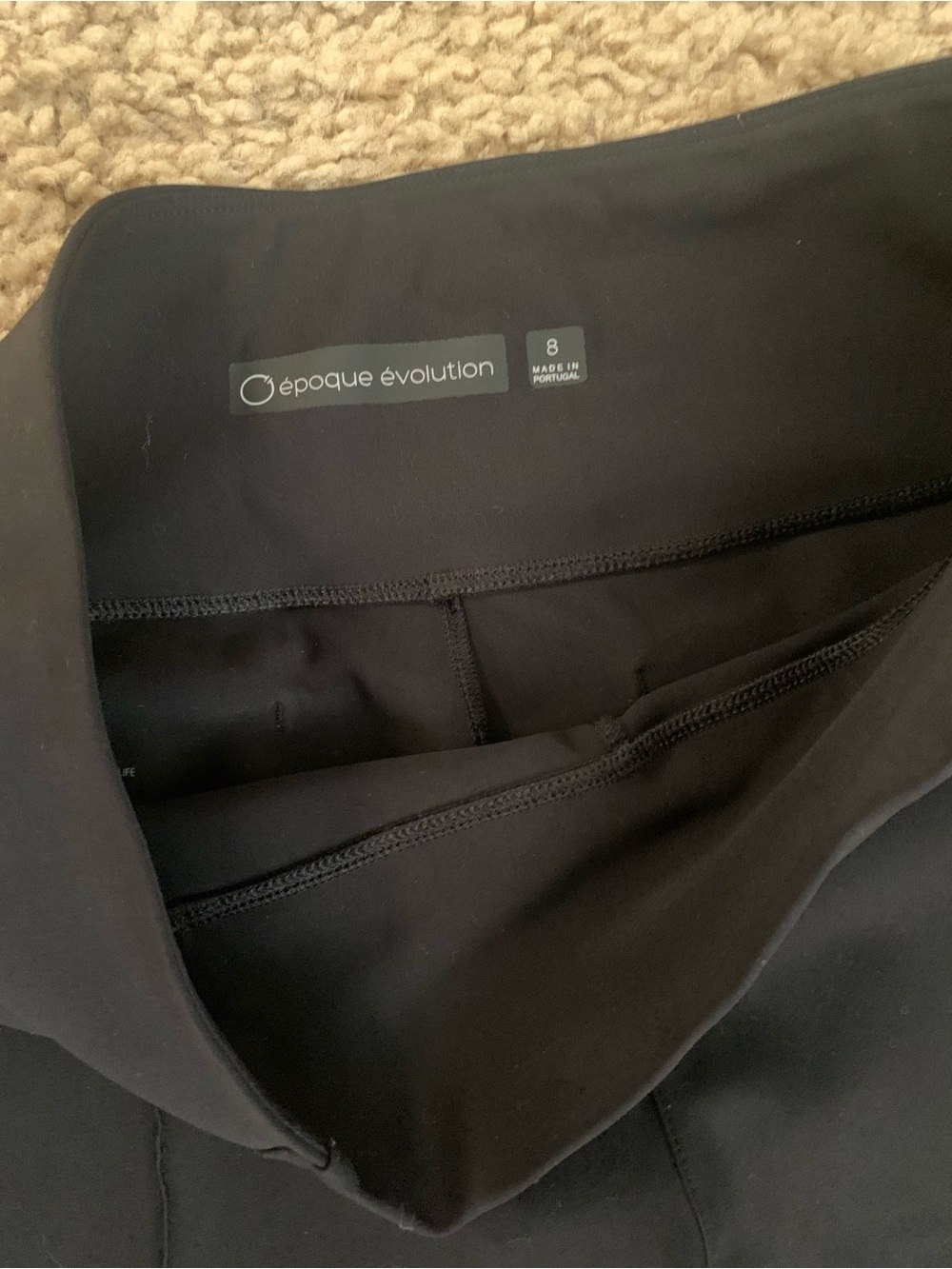 Epoque Evolution black flare pull on pants- size 8 - Picture 5 of 10